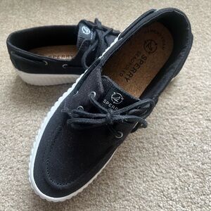 Sperry Sneakers